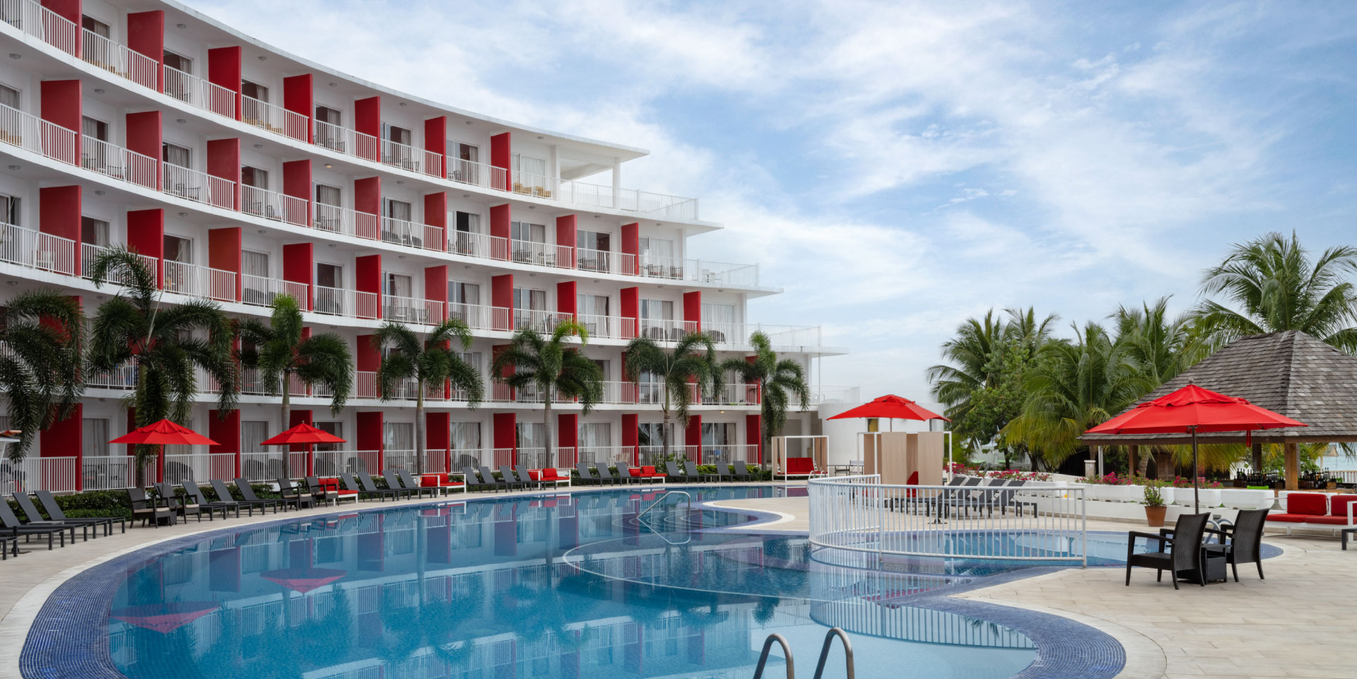 grand decameron cornwall